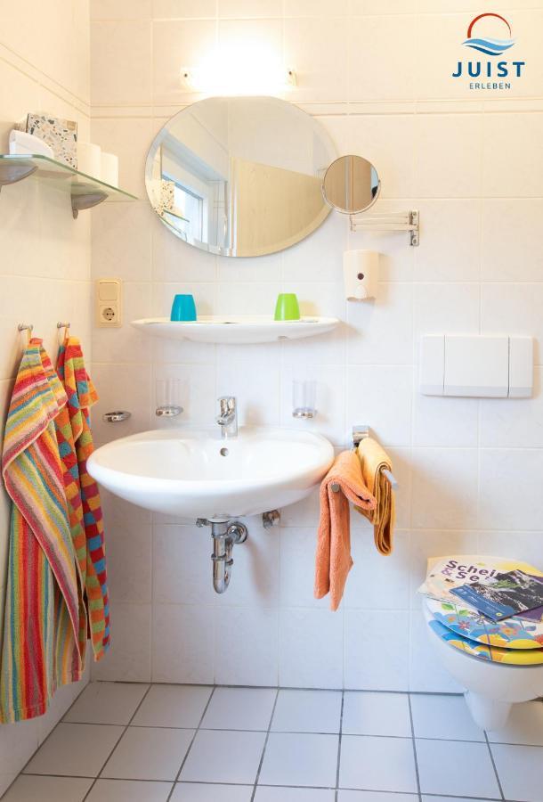 Haus Petra 132 - Ferienwohnung 2 Juist Esterno foto